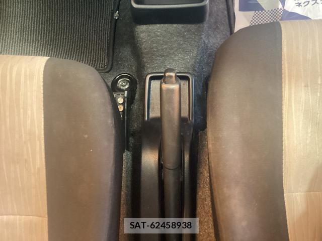 Daihatsu MIRA 2017-07 8434208-10