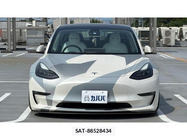 Tesla MODEL 3 2021 8434369-1