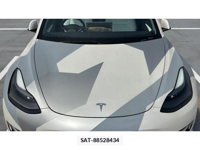Tesla MODEL 3 2021 8434369-19