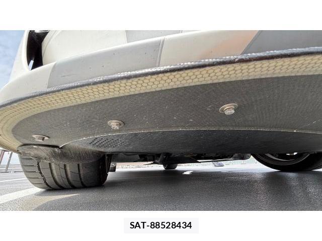 Tesla MODEL 3 2021 8434369-9