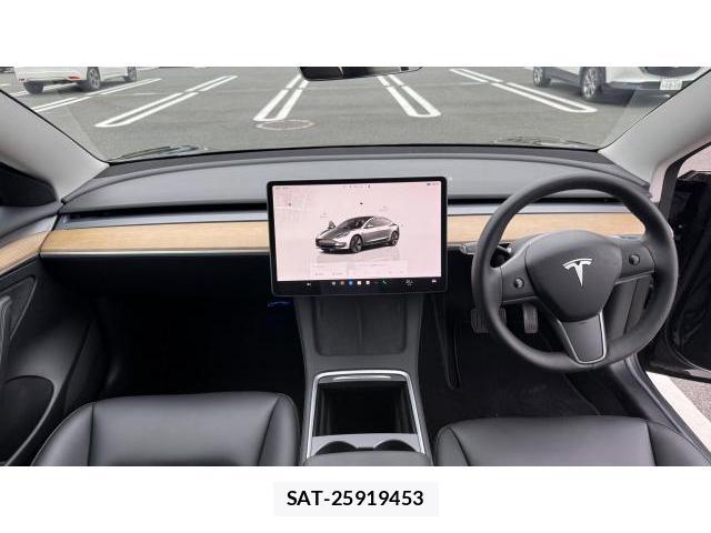 Tesla MODEL 3 2022 8434549-4