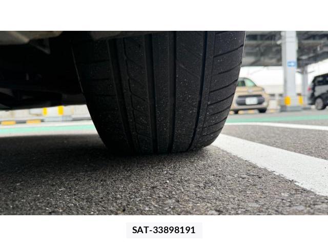 Tesla MODEL S 2014-12 8434419-8