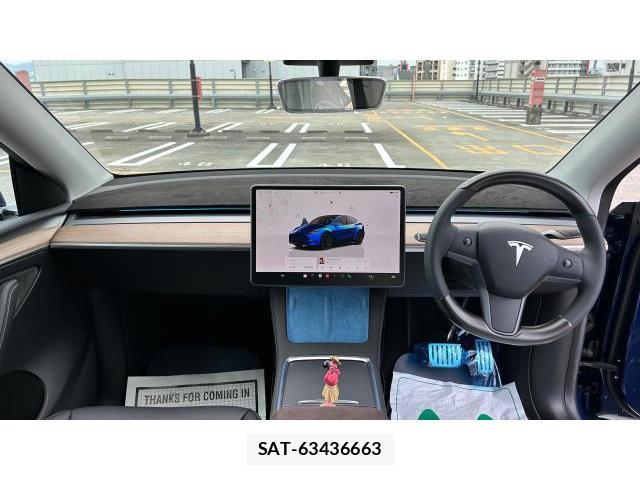 Tesla MODEL Y 2022-10 8434311-5