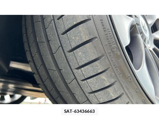 Tesla MODEL Y 2022-10 8434311-9