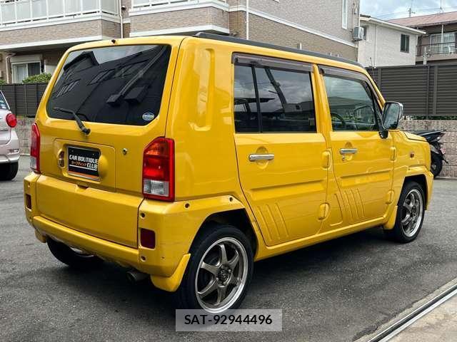 Daihatsu NAKED 2002-02 8434960-4