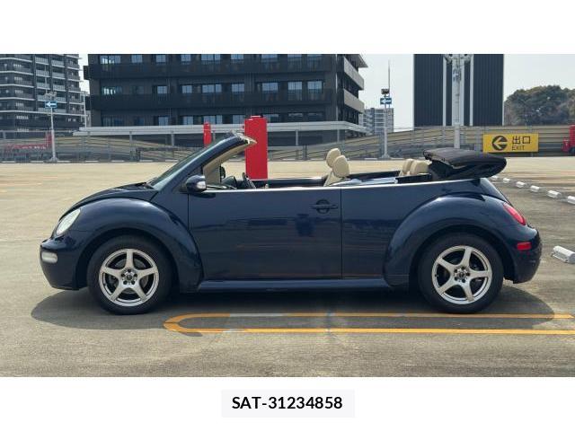 VolksWagen NEW BEETLE 2004 8434474-13