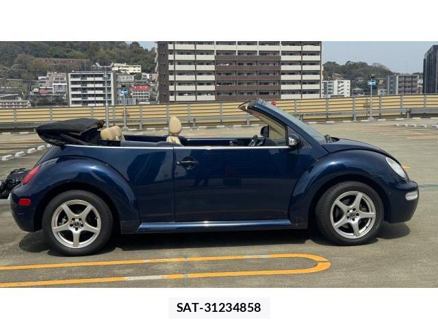 VolksWagen NEW BEETLE 2004 8434474-2