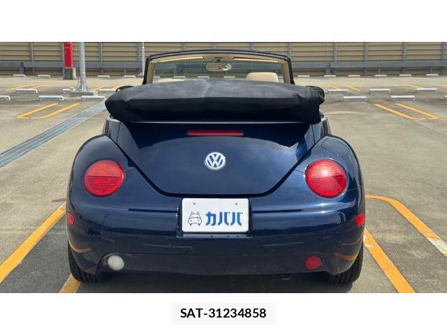 VolksWagen NEW BEETLE 2004 8434474-3