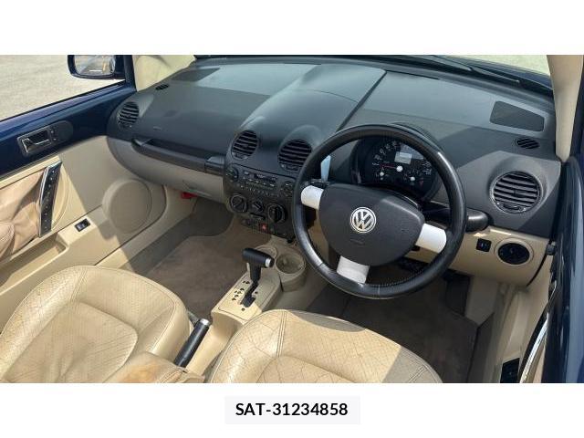 VolksWagen NEW BEETLE 2004 8434474-4