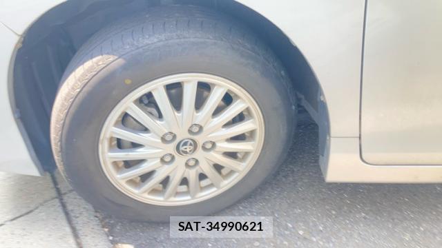 Toyota NOAH 2014-12 8434063-3