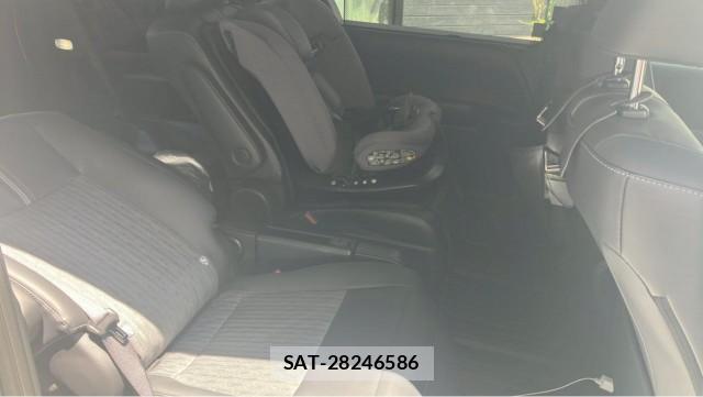 Toyota NOAH 2025-10 8434654-6