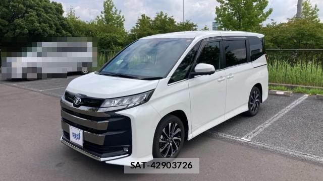 Toyota NOAH 2023-12 8434702-0