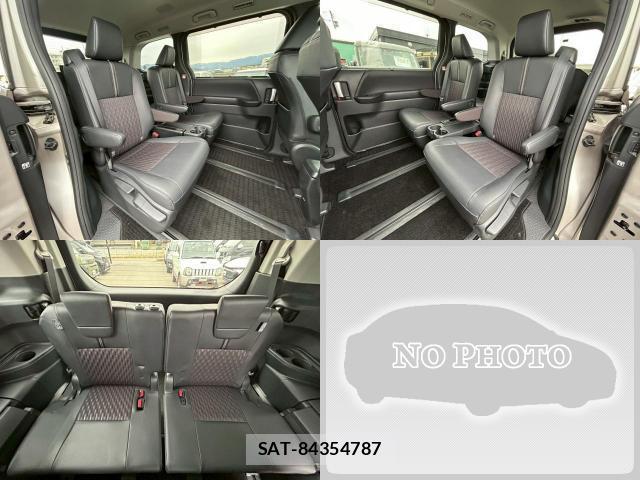 Toyota NOAH 2023-04 8434983-6