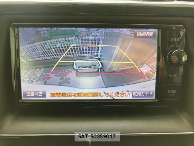 Toyota NOAH 2015-11 8435099-18