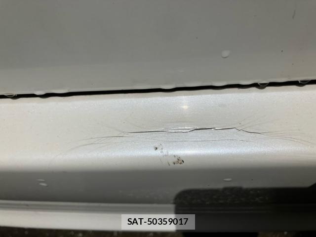 Toyota NOAH 2015-11 8435099-6