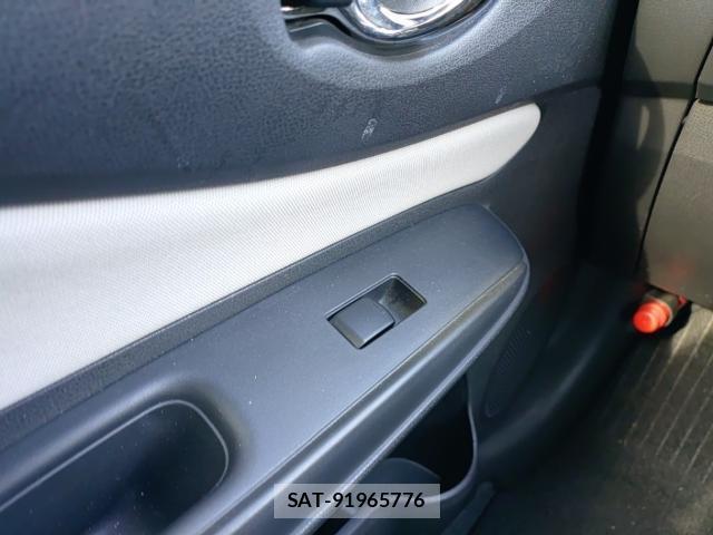 Nissan NOTE 2017-08 8433979-12