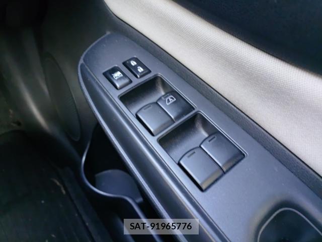 Nissan NOTE 2017-08 8433979-13