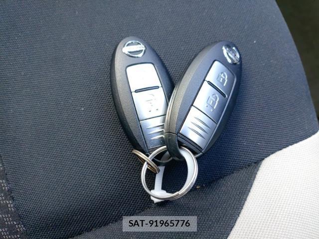 Nissan NOTE 2017-08 8433979-14