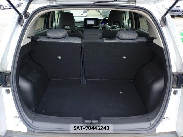 Nissan NOTE 2021-08 8433982-7