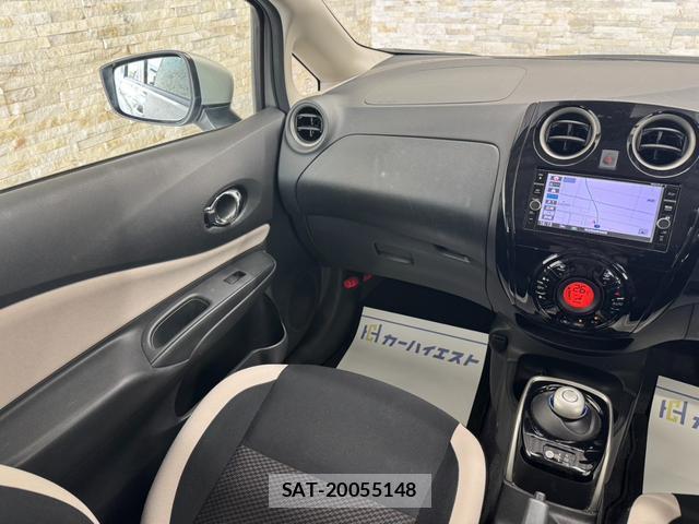 Nissan NOTE 2017-08 8434892-17