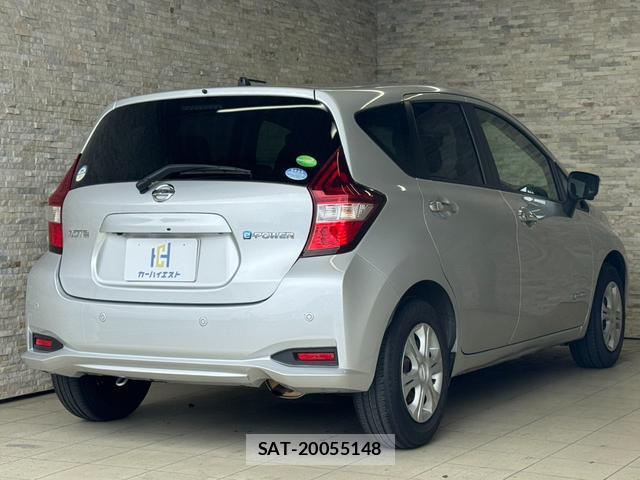 Nissan NOTE 2017-08 8434892-3