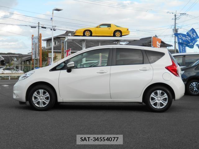 Nissan NOTE 2016-10 8434980-10