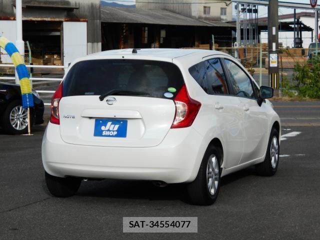 Nissan NOTE 2016-10 8434980-13