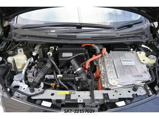 Nissan NOTE 2018-02 8435151-19