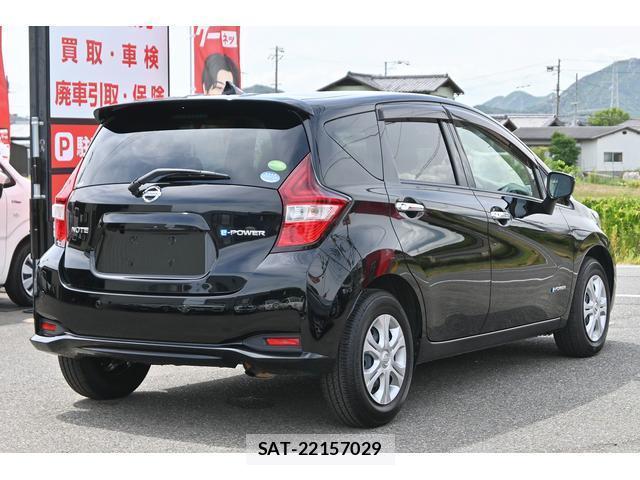 Nissan NOTE 2018-02 8435151-6