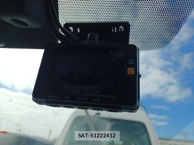 Nissan NOTE 2019-07 8435227-16