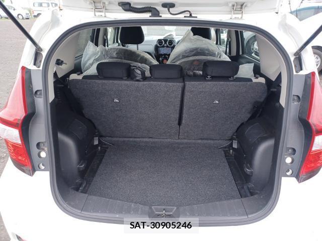 Nissan NOTE 2018-07 8435242-7