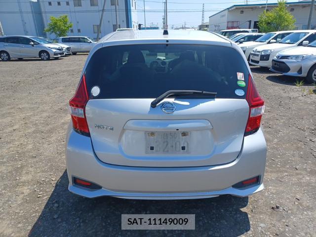 Nissan NOTE 2017-08 8435248-1