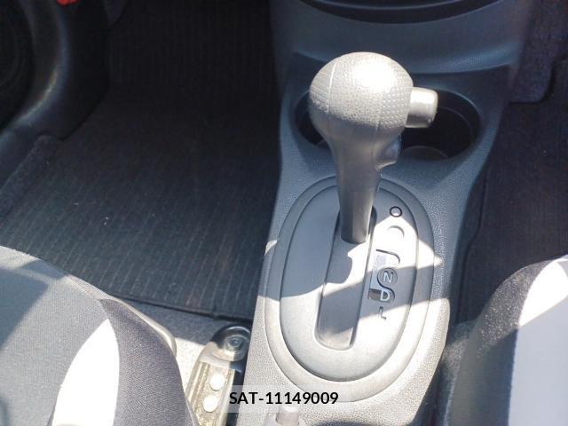 Nissan NOTE 2017-08 8435248-11