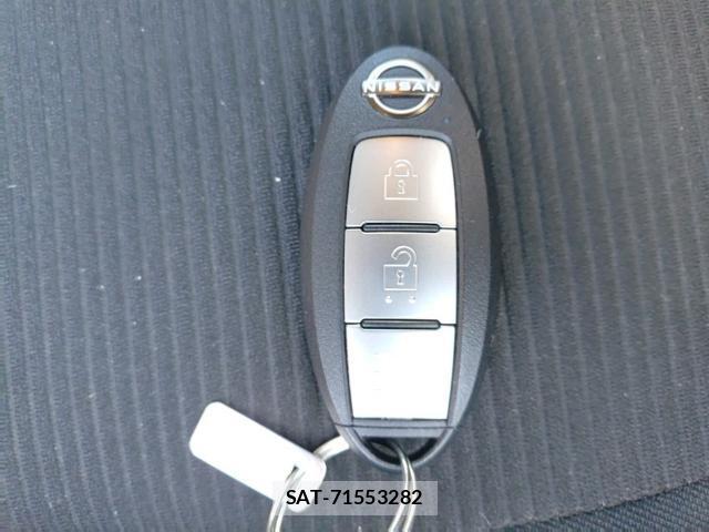 Nissan NOTE 2021-08 8435262-14