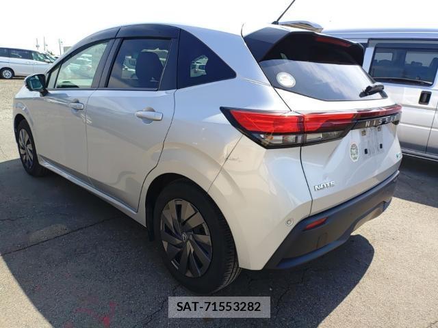 Nissan NOTE 2021-08 8435262-5