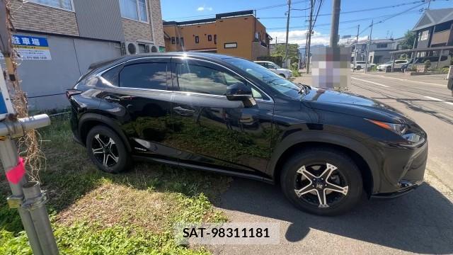 Lexus NX 2017-10 8434701-3