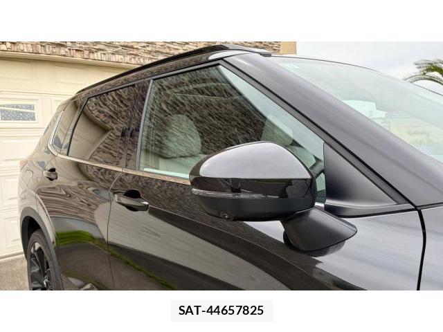 Mitsubishi OUTLANDER PHEV 2023 8434504-17