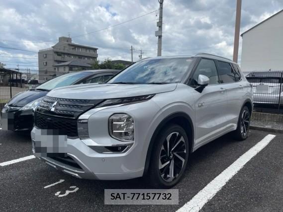 Mitsubishi OUTLANDER PHEV 2022-09 8434721-0