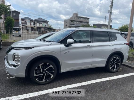 Mitsubishi OUTLANDER PHEV 2022-09 8434721-10
