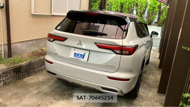 Mitsubishi OUTLANDER PHEV 2022-02 8434743-12