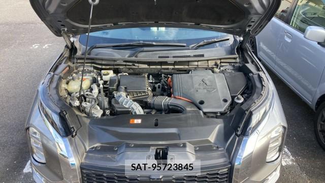 Mitsubishi OUTLANDER PHEV 2022-03 8434754-7