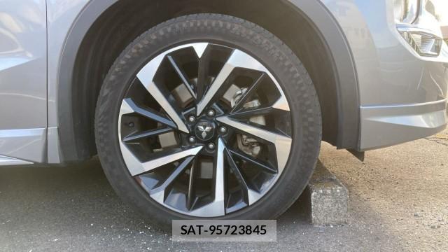 Mitsubishi OUTLANDER PHEV 2022-03 8434754-8