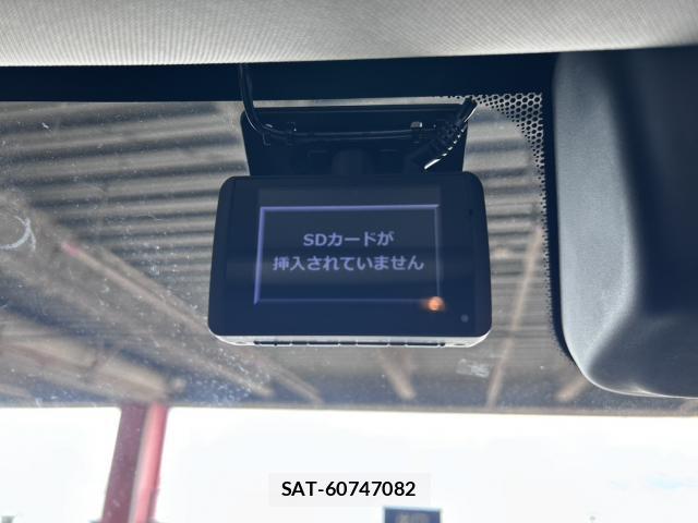 Mitsubishi OUTLANDER PHEV 2018-02 8435066-16