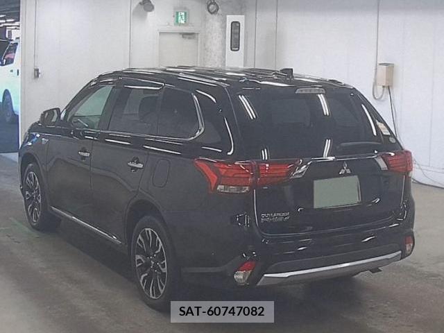 Mitsubishi OUTLANDER PHEV 2018-02 8435066-4