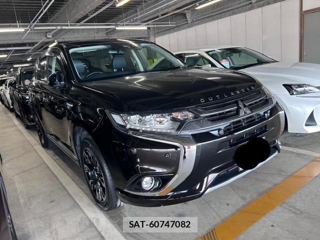 Mitsubishi OUTLANDER PHEV 2018-02 8435066-6