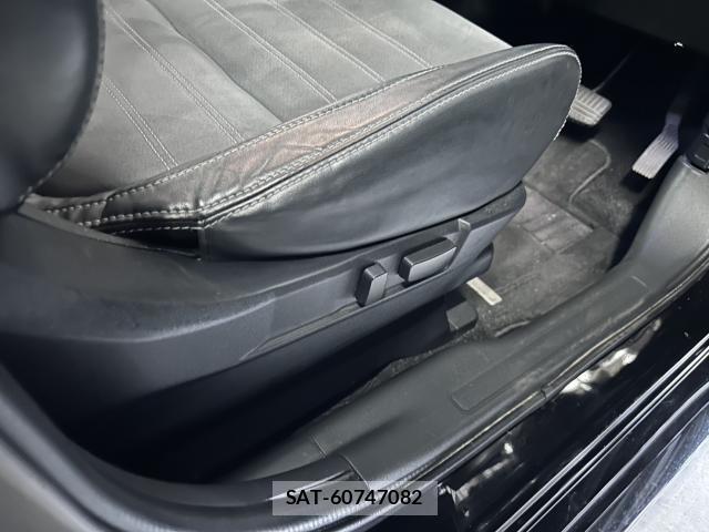 Mitsubishi OUTLANDER PHEV 2018-02 8435066-9