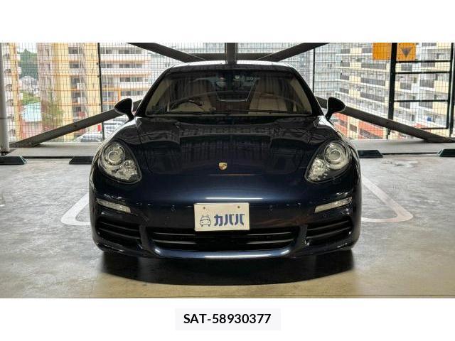 Porsche PANAMERA 2017 8434310-1