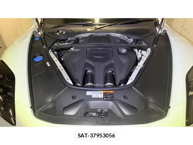 Porsche PANAMERA 2024 8434403-7