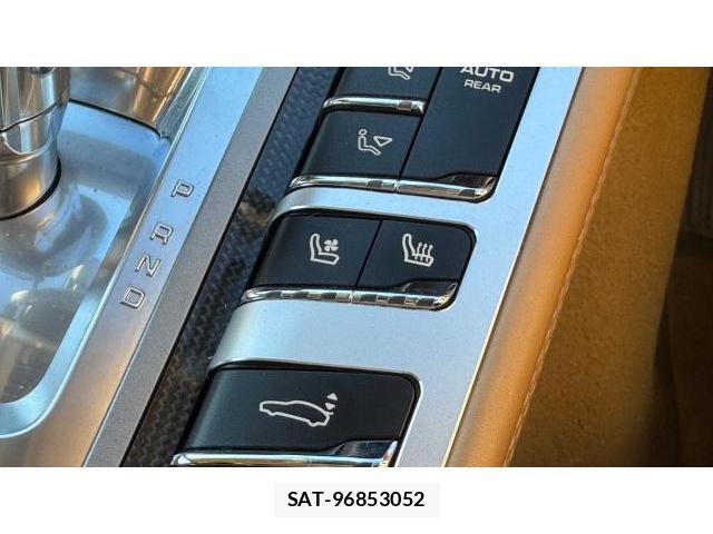 Porsche PANAMERA 2012 8434415-18