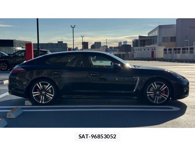 Porsche PANAMERA 2012 8434415-3